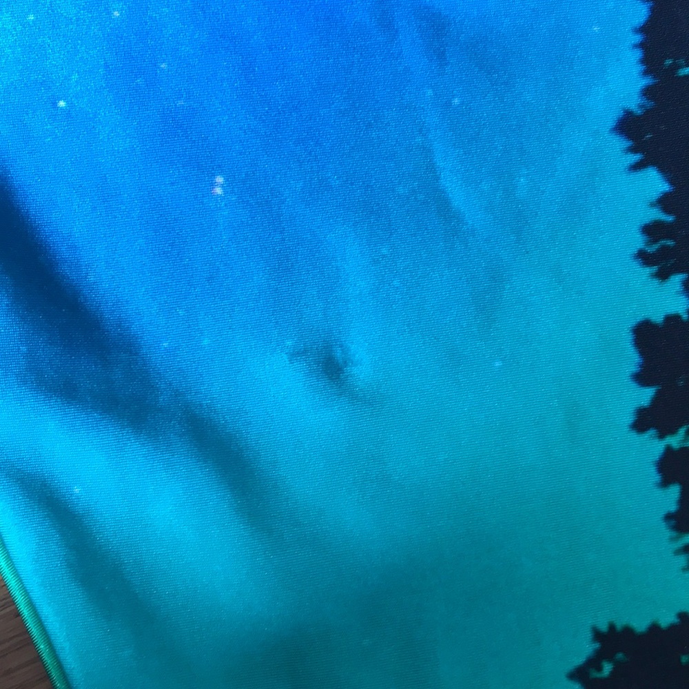 Blackmilk Aurora sky leggings - Picture 6 of 6